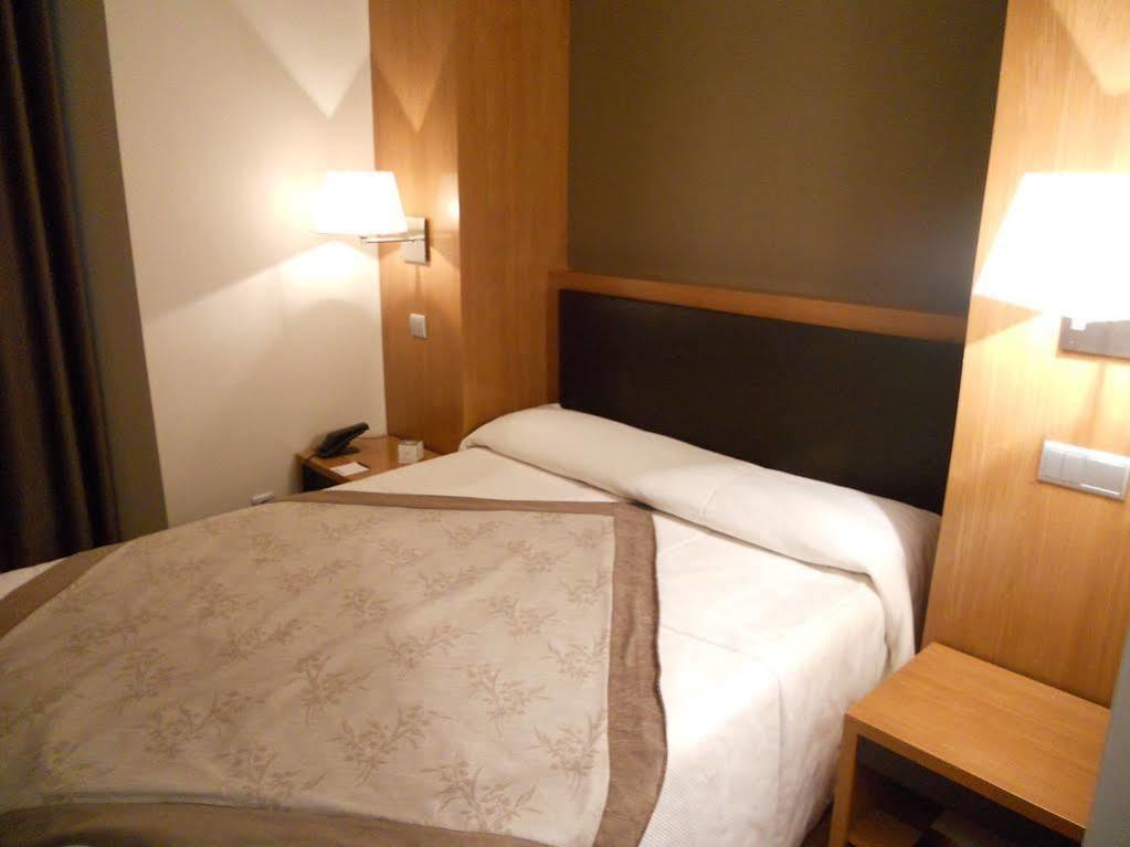 Alti Hotel Bagneres-de-Luchon Экстерьер фото